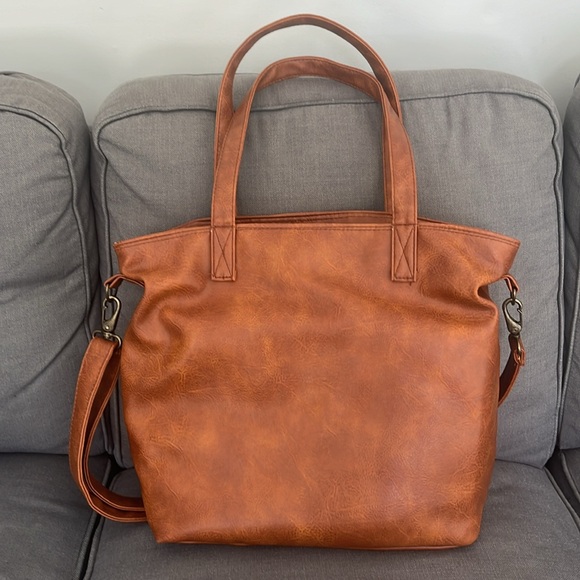 Simple Modern Vegan Leather Work Tote - Picture 2 of 12